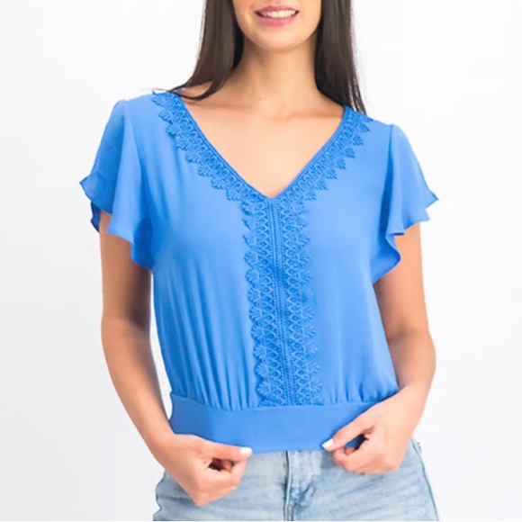 BCX crochet front tie back top - Picture 4 of 10